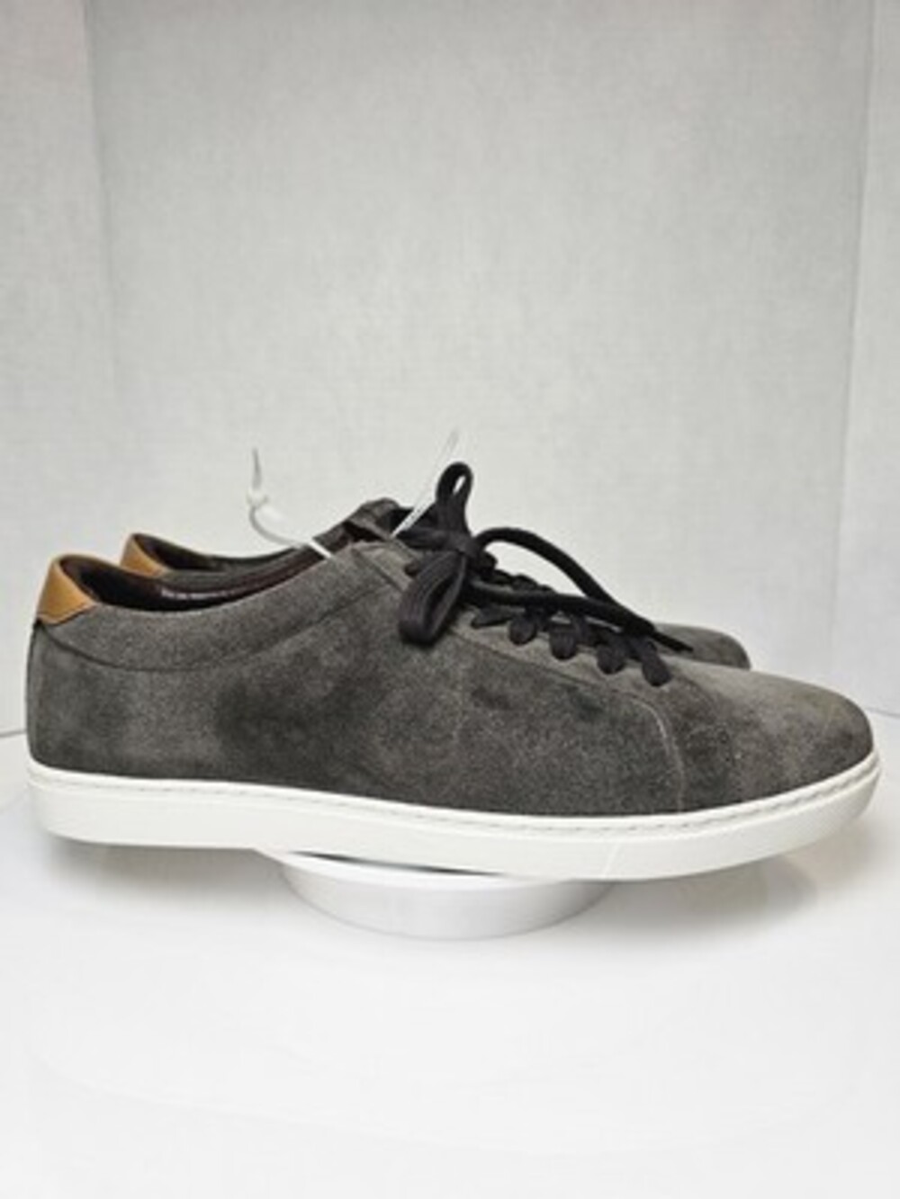 Allen Edmonds Men's  Size 9 Courtside Leather Suede Sneakers  Grey New